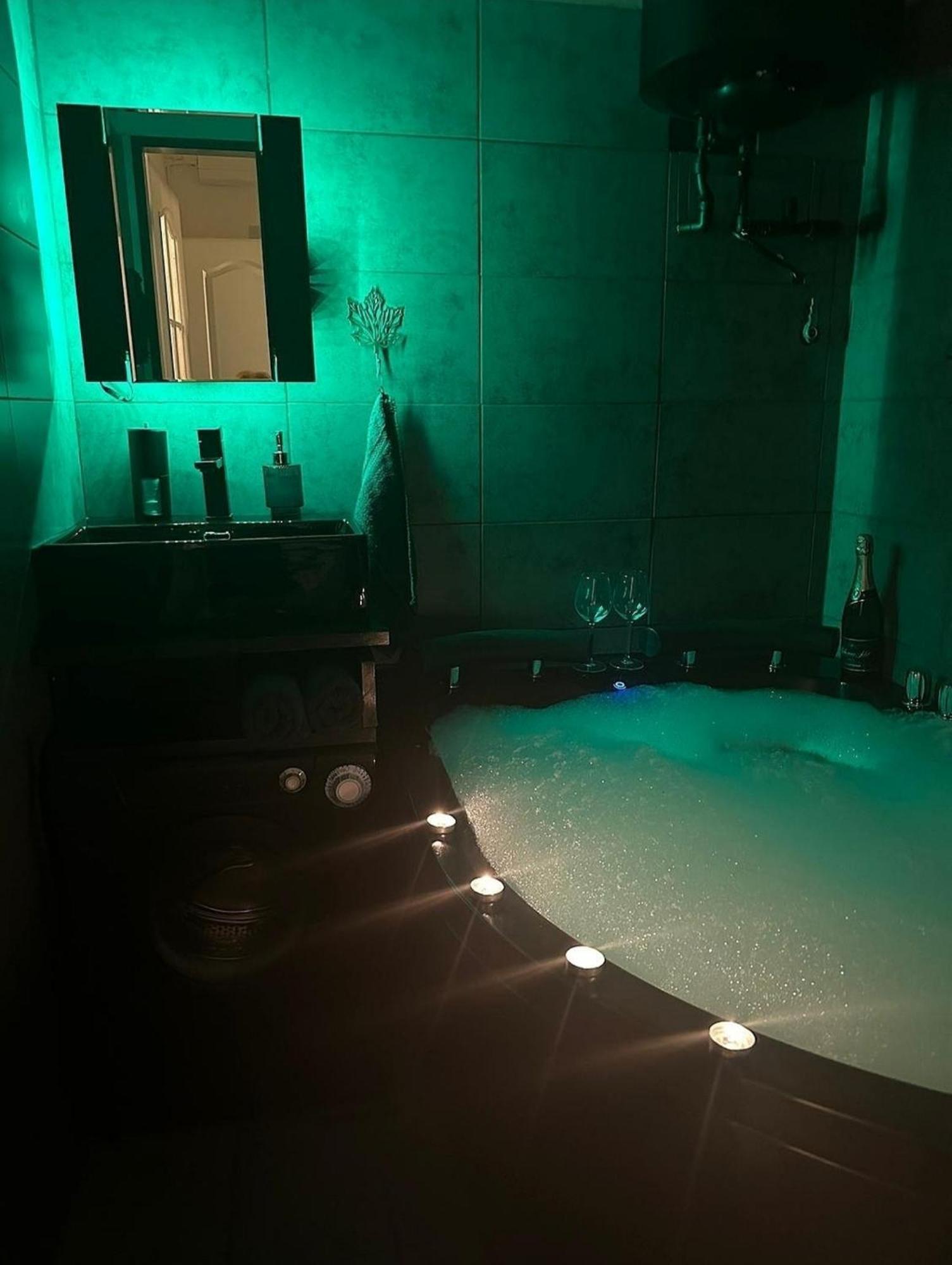 Green Garden Decin Bagian luar foto